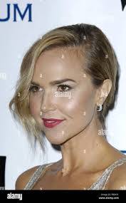 Arielle Morgan's Instagram, Twitter & Facebook