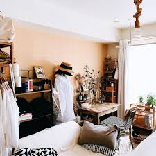 パズルのような組み合わせで部屋をつくっていく 7畳1kの一人暮らしインテリア goodroom journal 7畳 インテリア 一人暮らし 賃貸 インテリア