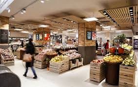 Le Nouveau Concept Premium De Carrefour Market En Centre Ville Magasin Fruits Et Legumes Interieur Boutique Magasin De Fruits