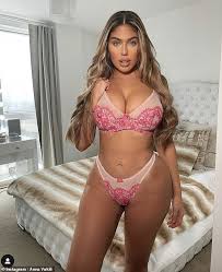 Lingerie wifey shared with young cock. Freedomroo Love Island S Anna Vakili Puts On A Very Busty Display In Lacy Pink Lingerie Australiannewsreview