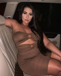 Sammyy02k - Free pics, galleries & more at Babepedia