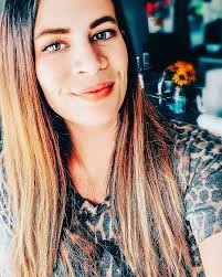 Amber Volk (@ambernvolk) • Instagram photos and videos