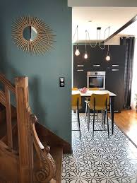 Une Cuisine Audacieuse Signee Arthur Bonnet Rodez Deco Maison Decoration Maison Et Maison