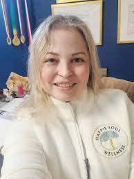 Julia Rillo's Instagram, Twitter & Facebook