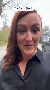 The Sugar Shack in Franklin Tennesse at the Dickens of a Christmas @De...