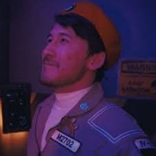 Jim Derek's Instagram, Twitter & Facebook