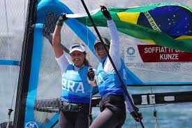 A vela tirou o brasil de uma pequena final quando falamos de olimpíadas. Ivzrvflrheqecm