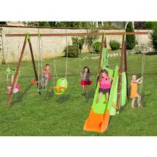 La cabane deviendra l'espace des jeux ou de lecture de vos enfants cabane réservée à un usage familial en extérieur. Portique En Bois Trigano 5 Agres Avec Balancoire Toboggan Cabane Et Corde Legato 462 X 360 X 230 Cm 94 8 Kg Gamm Vert