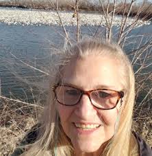 Snow potty training issues with 8-month-old puppy