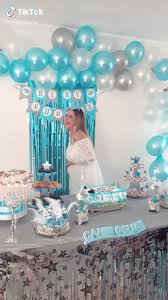 Plan Your Shower Free Video In 2020 Baby Shower Decorations Baby Shower Balloons Baby Shower Deco