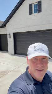 🏠Another home inspection with Tom. What will he find? , Here are a few  things..., 1. Chipped Sink, 2. Loose Outlet, 3. Flooring Imperfections , 4.  A Mess