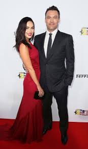 (cnn) machine gun kelly is really, really off the market. Inside Megan Fox And Brian Austin Green S On Off Marriage From Age Gap Fears To Sex Droughts Fiery Spats Over Kids