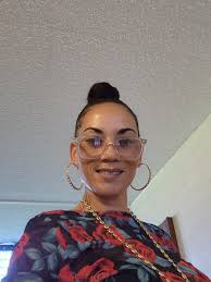 Tamara Bristol's Instagram, Twitter & Facebook