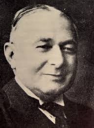 Willie Street's Instagram, Twitter & Facebook