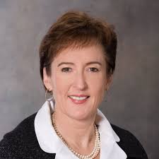 Wells Fargo names Mary Mack new head of consumer lending