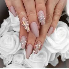 Da quest'anno una nuova interfaccia grafica semplice e intuitiva e un assistente virtuale ti guideranno nella compilazione della domanda. 57 Mejores Disenos De Unas En Tendencia 2019 Cute Gel Nails Gel Nail Designs Natural Gel Nails