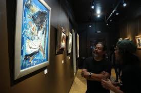 Check spelling or type a new query. Tempat Untuk Menggantung Lukisan Saat Pameran Disebut Berbagai Peruntukan
