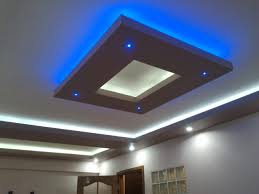 Dış aydınlatmada tasarımında, etkiyi artırmak için, çevre aydınlatmasında kullanılan lambaların ışık renginden farklı bir seçime gidilerek kontrast. Hizmetlerimiz Tasarim Tadilat