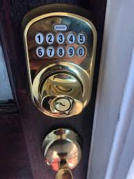 See key override on page 7. Schlage Lock Malfunction The Lock Is Supposed To Move Freely And Spin After Locking It From The Outside When Leaving Your House Yet It Remains Able To Lock And Unlock At Anytime