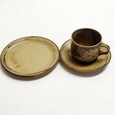 Shop authentic suisse langenthal decorative objects and serveware, ceramics, silver and glass from top sellers around the world. Heidis Mix Bix Service Fra Suisse Langenthal Facebook