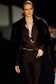 Tom Ford For Gucci S Best Runway Moments Tom Ford To Return To Gucci Fashion Tom Ford Gucci High Fashion Editorial