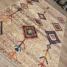 Modern Kilim Modern Kilim Instagram Hesabina Bir Fotograf Ekledi Yeni Model Olculer 80x150 75 80x200 100 80x300 150 Bohemian Rug Rugs Decor