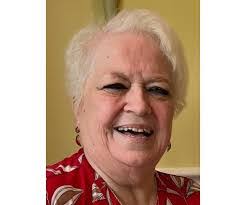 Lori Kane's Instagram, Twitter & Facebook