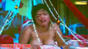 Bharti Jha Nipple Show Full Video in Doraha