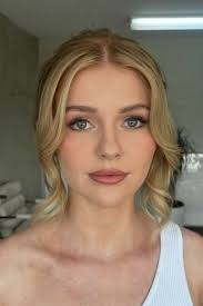 Lou Bart (louiseabrown200)