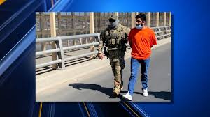 ICE: Homicide suspect returned to Mexico via Stanton Street Bridge