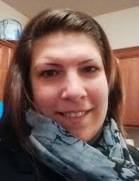 Elizabeth Michelle's Instagram, Twitter & Facebook