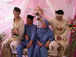 Revert meaning in hindi : Malay Singaporeans Wikipedia