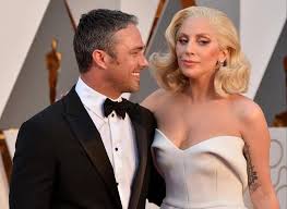 Lady gagas freund zombie boy starb durch einen tragischen unfall. Lady Gaga Hat Sie Einen Neuen Freund Lady Gaga Lady Taylor Kinney