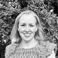 Purvis Davis's Instagram, Twitter & Facebook