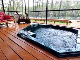 North florida is a wonderful vacation destination if you want a property with a pool, as 77% of the offers there provide one.also, more condo include a pool than hotel rooms.on average, condo with pools in north florida accommodate 7 vacationers and have an average cost of $374 a night. Top 10 Winter Cabins In Florida In 2021 With Photos Trips To Discover