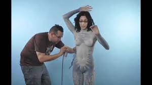 Roustan & Asphyxia Body paint Time Lapse - YouTube