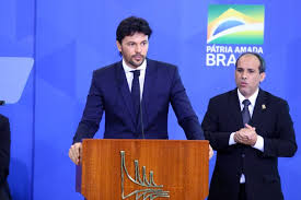 Faria foi um dos convidados de jantares na semana passada, inclusive o que selou a paz entre o ministro da economia, paulo. Ministro Das Comunicacoes Apresenta Prioridades Aos Deputados Nesta Quarta Acompanhe Noticias Portal Da Camara Dos Deputados