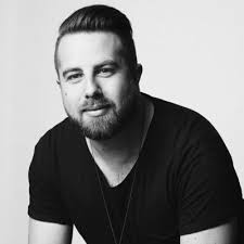 Eric Kern على X: "I found the whitest Jesus painting at a catholic school  in Guam haha. Looks like @TimTebow 😂😂😂 http://t.co/qOa5HH4WkX"