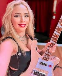 Billy Reyna's Instagram, Twitter & Facebook