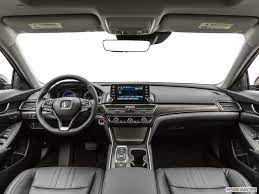 (honda hd digital traffic service only available in the united states, except alaska). Used 2018 Honda Accord Hybrid Ex L Sedan 4d Prices Kelley Blue Book