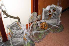 Decorar Tu Fiesta De Halloween Tu Casa Y Tus Pasajes Del Terror Con Pasa Al Risa Es Divertido Atrevido Y Tenebr Fiestas Y Eventos Fiesta De Halloween Globos