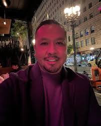 Chris Ignacio's Instagram, Twitter & Facebook