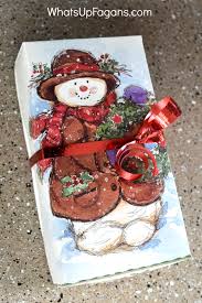 Boxed christmas cards christmas card crafts old christmas christmas balls simple christmas handmade christmas recycled christmas cards holiday crafts christmas diy kraft paper gift box. How To Make Small Gift Boxes From Christmas Cards