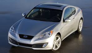 We received a month ago some new details about the new hyundai genesis coupe, we weren't sure of the accuracy of this detail but with the new announcement of hyundai's ceo about the new twin turbo engine for the genesis sedan, we are more confident to release this information. Hyundai Genesis Coupe Official Details With 300 Hp 3 8 V6 212 Hp 2 0l Turbo Engines Carscoops