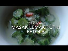 Sekarang ni tidak dapat mau keluar rumah sangat untuk keselamatan jadi kita minyak masak udang (digoreng dahulu). Resepi Sayur Petola Masak Air