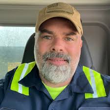 Shout out to my newest followers! Excited to have you onboard! Richard  Toledo Dahilan, Jero Butakalers, Daniel Musiyarira, Amador Nariz, Percival  C Delfino Jr.