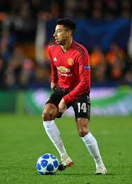 Jesse Lingard Of Manchester United Controls The Ball During The Uefa Manchester United Manchester United Football Club Jesse Lingard
