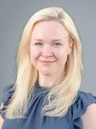 Helen Robb is a Director of Product Management for Spruce, a mobile banking  app built by H&R Block. She brings more than a d