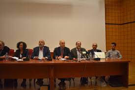Γαστρεντερολόγοι με ειδική τιμή doctoranytime. Sobares Kataggelies Apo To Dep Ths Iatrikhs Sxolhs Larisas Gia Argopories Kai Elleipseis Boles Kata Ths Dioikhshs Nosokomeioy Kai Ths 5hs Ype Onlarissa Gr Nea Eidhseis Larisa