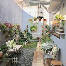 Khususnya jika anda memang mempunyai lahan dengan halaman yang luas. Desain Teras Belakang Rumah Cek Bahan Bangunan